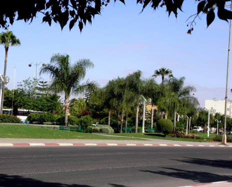 © &copy; panoramio / elakramine