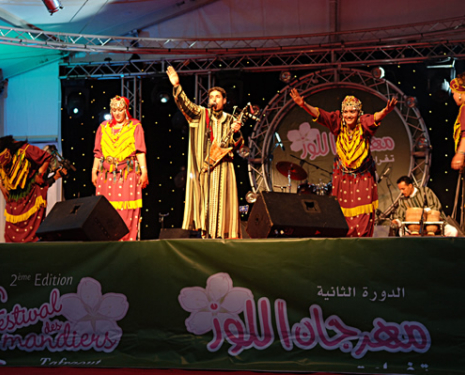 © &copy; festivalamandiers.ma / Rachid Bourhim, festivalamandiers.ma / Rachid Bourhim, Association Louz Tafraout, festivalamandiers.ma