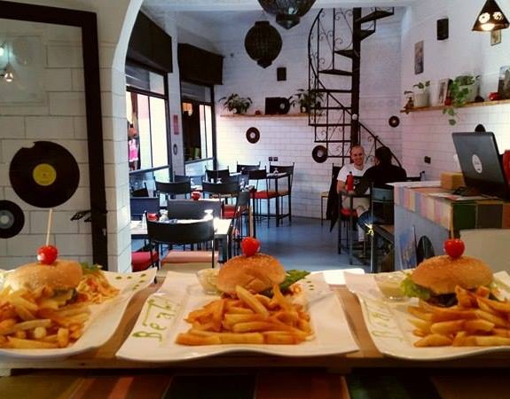 Beats Burger
