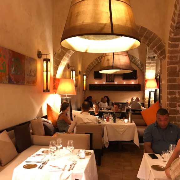 La Table by Madada