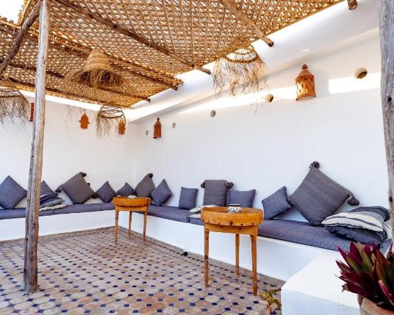 RIAD AMANA