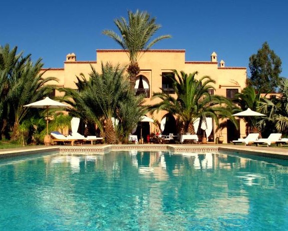 Villa Le Perroquet Bleu