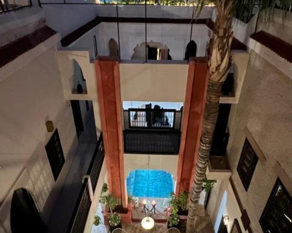 Riad 5 Sens