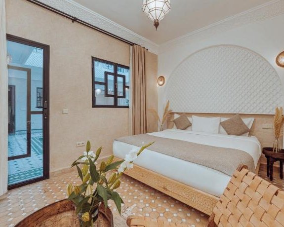 Riad Valentine