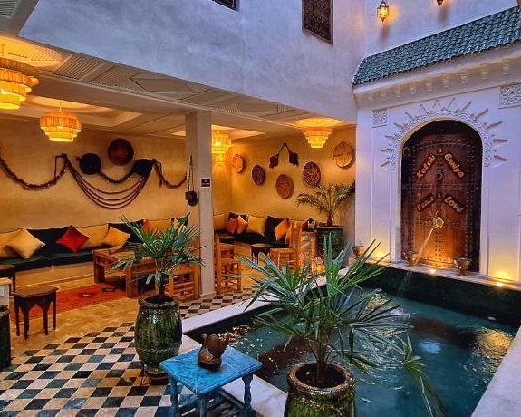 Riad Belikoss Pool & SPA