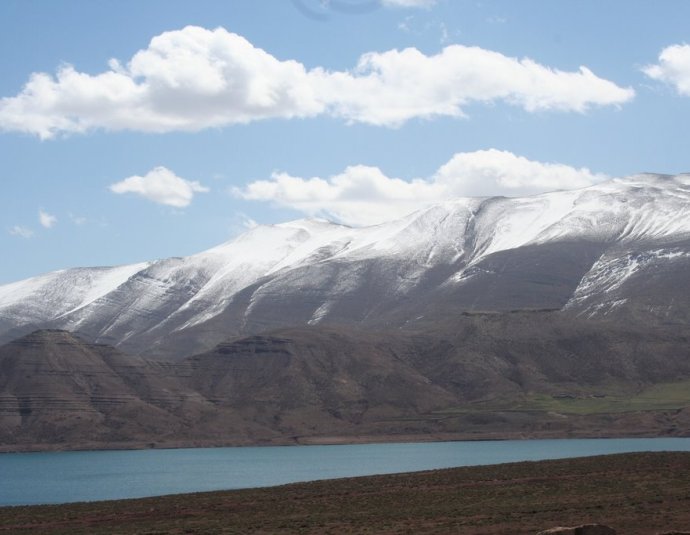 &copy; panoramio / roc garcia-elias cos, http://www.panoramio.com/user/1216220