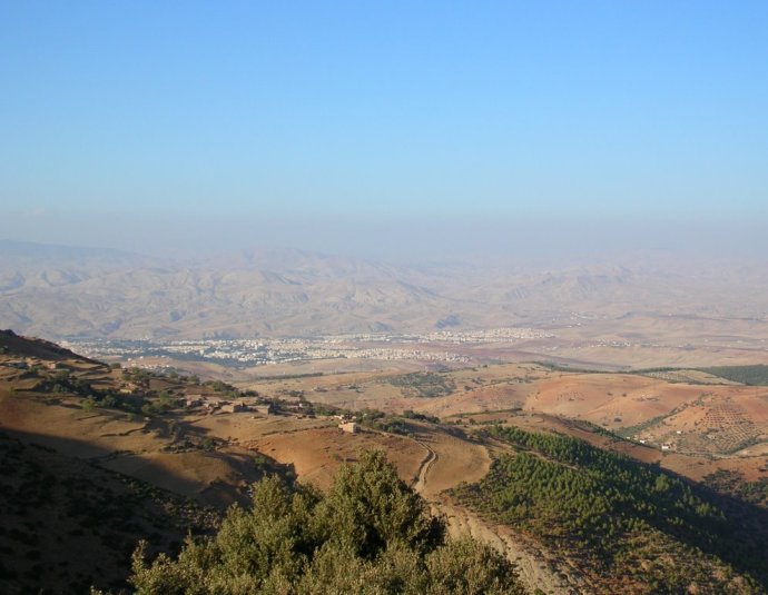&copy; panoramio / thomas küng, http://www.panoramio.com/user/65099