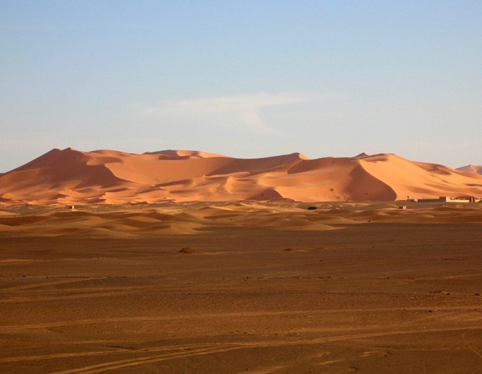 &copy; Wikipédia