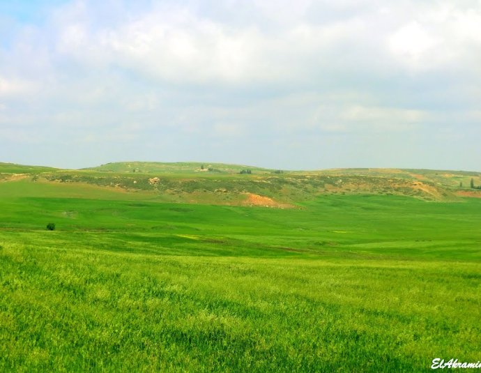 &copy; panoramio / elakramine, http://www.panoramio.com/user/831427