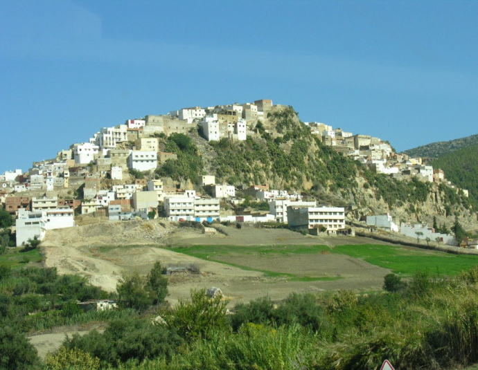 &copy; panoramio / IPAAT, http://www.panoramio.com/user/472658