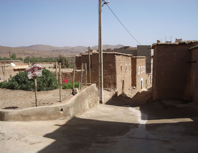 &copy; Wikipédia