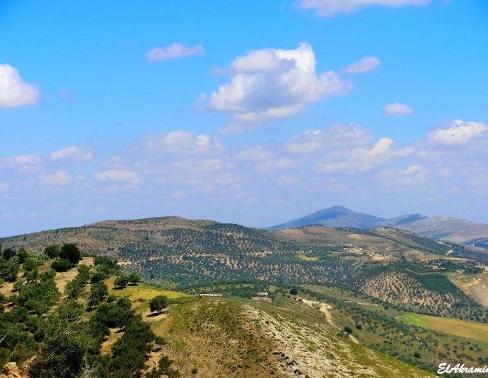 &copy; panoramio / elakramine, http://www.panoramio.com/user/831427