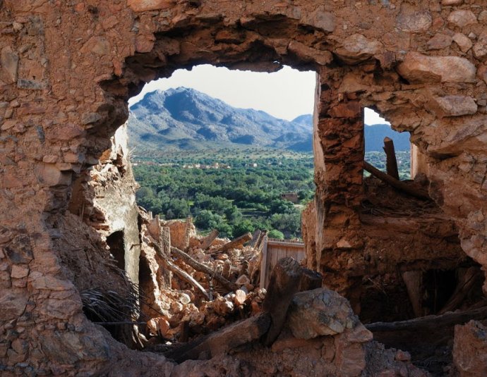 &copy; panoramio / @mabut, http://www.panoramio.com/user/232099