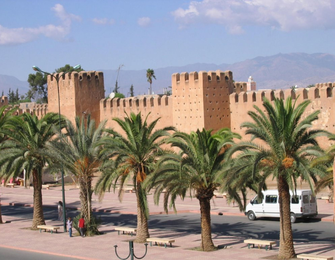 &copy; panoramio / HEBRARD, http://www.panoramio.com/user/714594