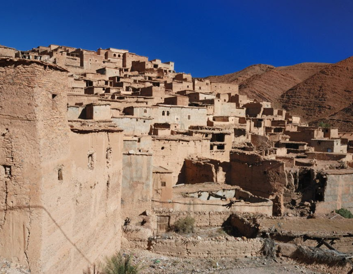 &copy; panoramio / @mabut, http://www.panoramio.com/user/232099