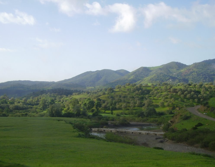 &copy; panoramio / elakramine, http://www.panoramio.com/user/831427