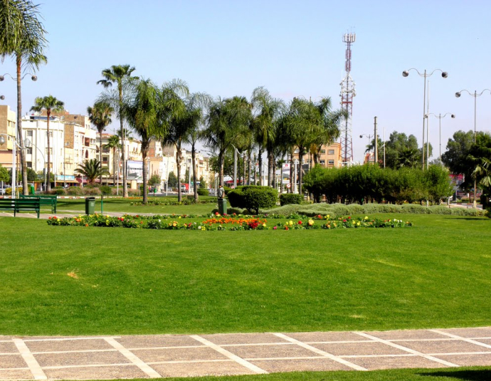 &copy; panoramio / elakramine