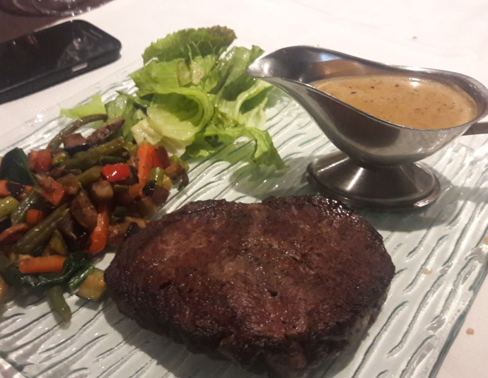 Au Parasol Bleu Restaurant