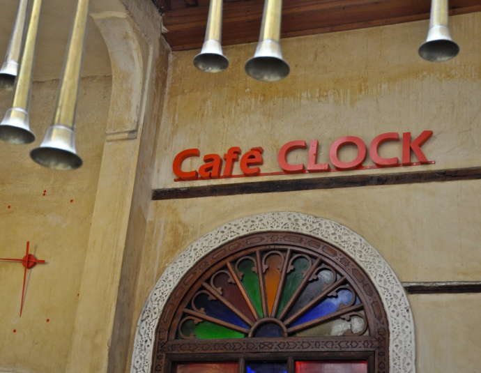 Café Clock