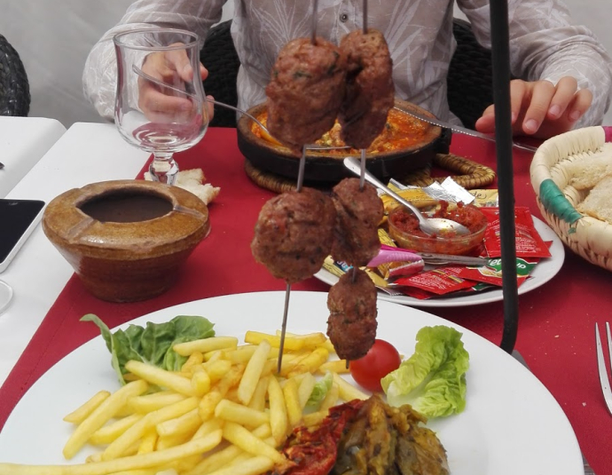 Mimi La Brochette MLB