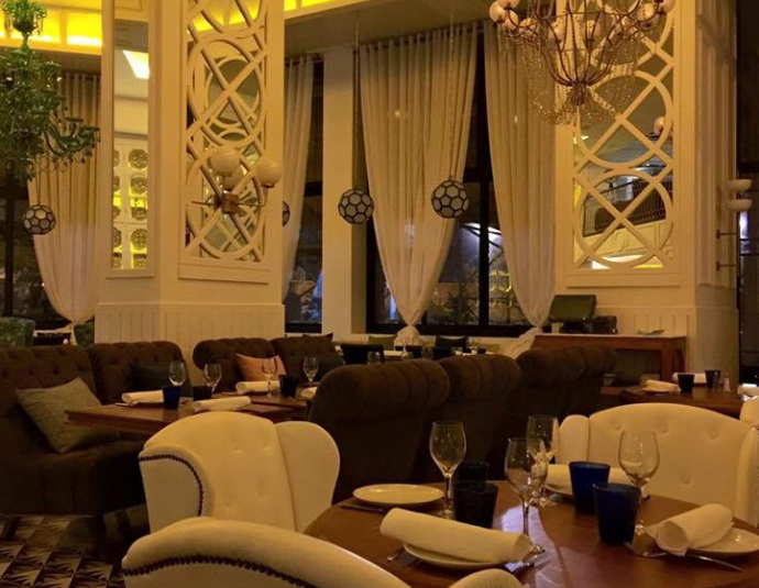 Patron de la Mer Restaurant