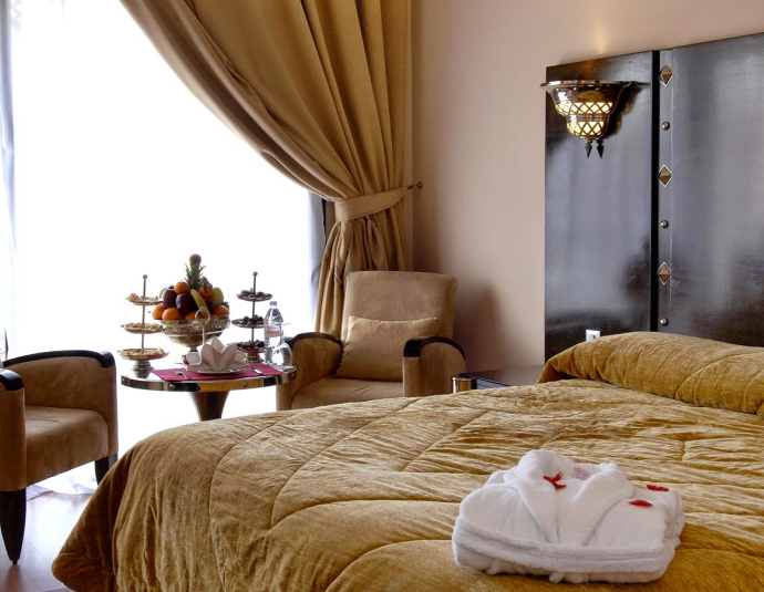 Royal Mirage Deluxe Hotel