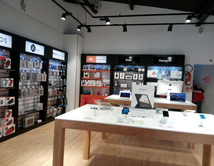 Virgin Megastore Sidi Maarouf