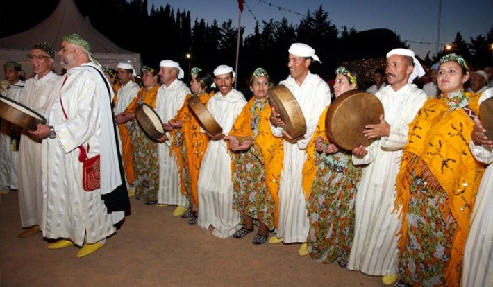 Let folklore au service du développement à Aïn Leuh