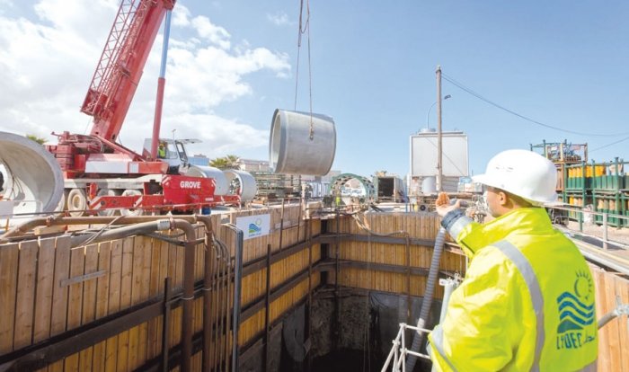 Construction of a marine outfall to decontaminate the east coast
