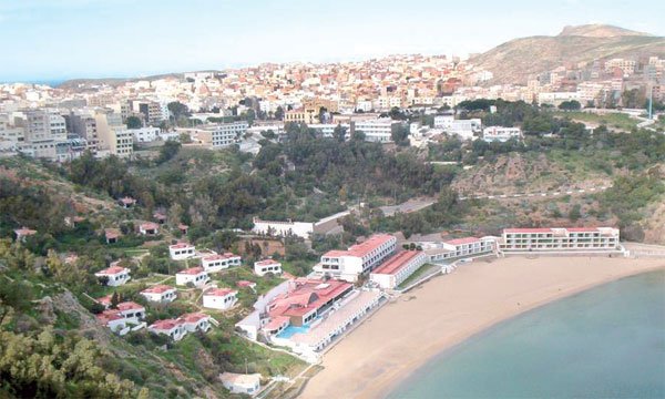 S.M. le Roi donne ses Hautes Instructions pour trouver des solutions immédiates aux problèmes des bénéficiaires d'un lotissement à Al Hoceima