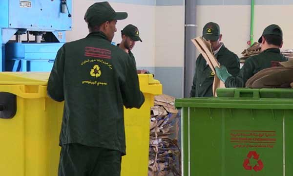 Création d'une unité pour le recyclage des déchets ménagers