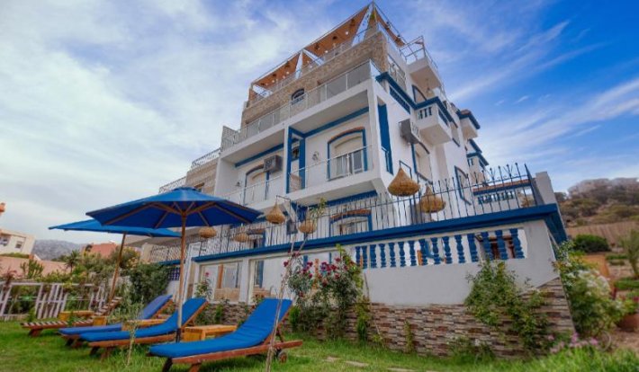 Blue Wave Lodge